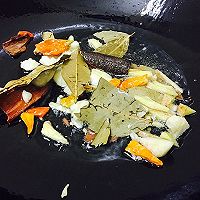 #冬季暖身菜#小鸡蘑菇炖粉条的做法图解5