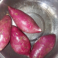紫薯翻花面包的做法图解1