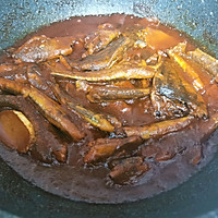 肉酥骨烂茄汁罐头鱼的做法图解6