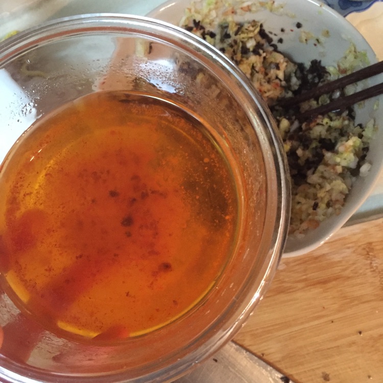 泡菜木耳饺子（馄饨）生切白菜的做法图解6