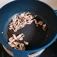 酸菜肉丝面～十分钟健康早餐③的做法图解6
