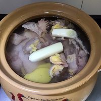 在家也能做酒席凉菜：川味凉拌鸡的做法图解1