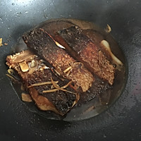 红烧皖鱼#洁柔食刻，纸为爱下厨#的做法图解5