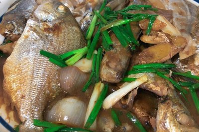 10分钟快手菜：黄焖海鱼
