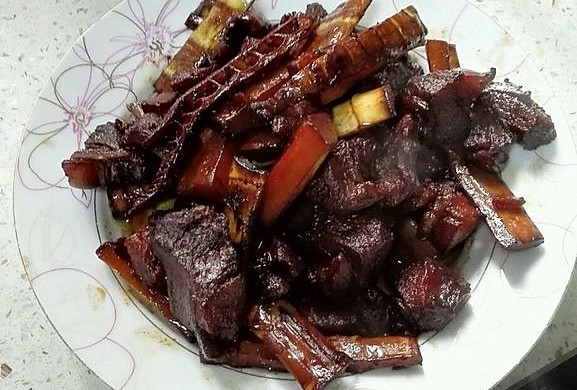 笋烧肉