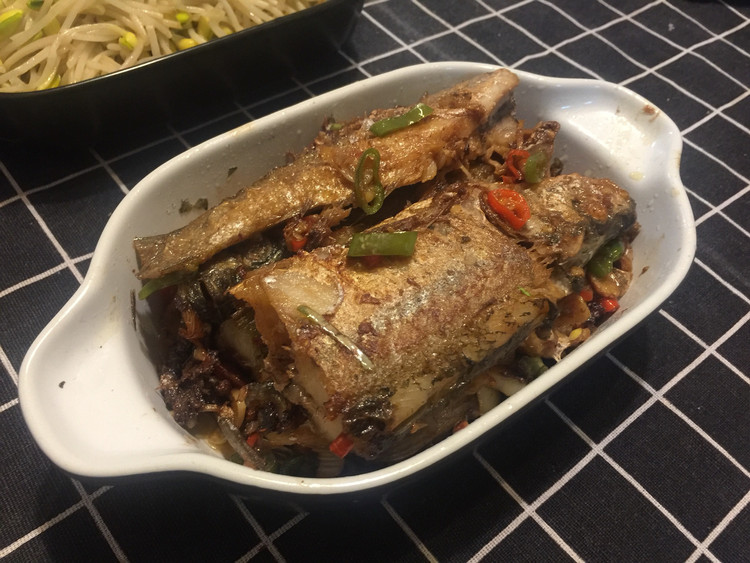 香煎刁子鱼的做法
