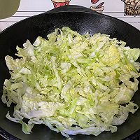 #冬季滋补花样吃法#大头菜炒粉条的做法图解1