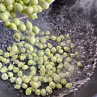 福气满满【酸青瓜炒虾仁】的做法图解3