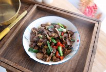 #外婆乡炒出火锅香#酸辣鸡杂的做法