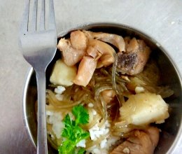 鸡汤土豆炖粉条的做法