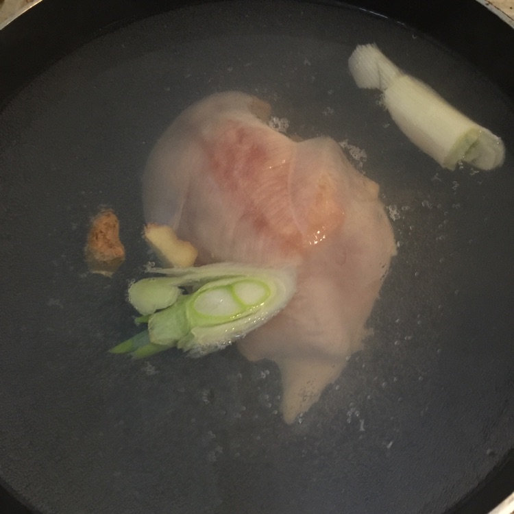 麻辣鸡丝的做法图解1