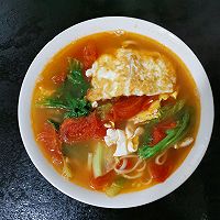 番茄鸡蛋生菜汤面的做法图解9
