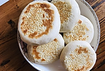 芝麻小糖饼宝宝的最爱的做法