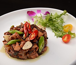 《高阶菜谱》肉丁外婆菜的做法