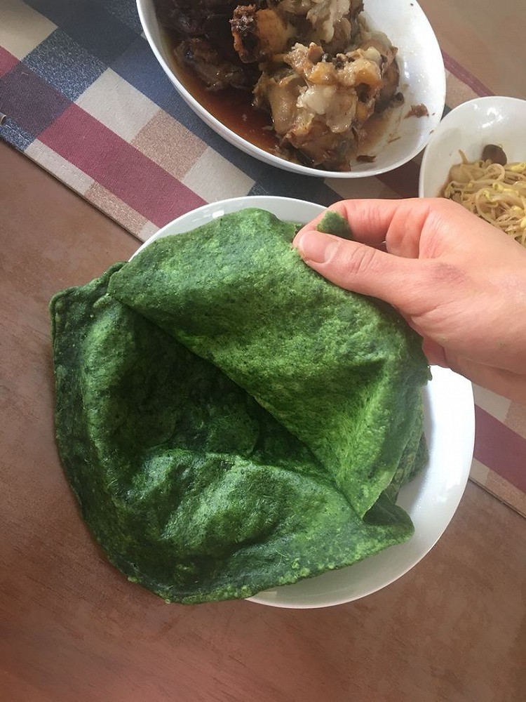 菠菜春饼的做法