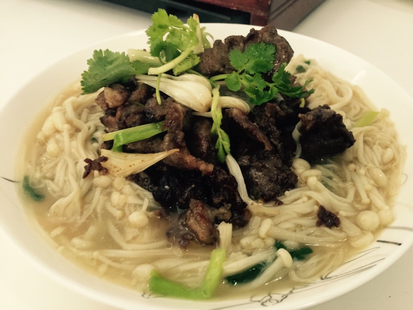 香煎牛肉烩金针菇的做法图解6