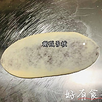 #奇妙烘焙屋#毛毛虫豆沙卷面包店里的不败将军的做法图解2