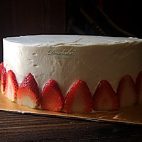 草莓奶油淋边蛋糕#有颜值的实力派#的做法图解7