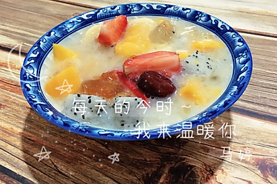 美容养颜的桃胶银耳羹