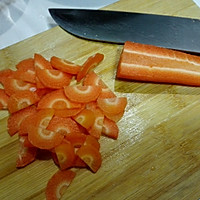 红萝卜泡菜片（超快的泡菜）的做法图解2