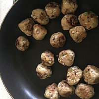 番茄汁莲藕香菇丸子的做法图解4