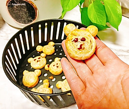 #我心中的冬日限定#丑萌的小熊酥饼的做法