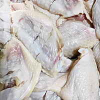 土豆鸡翅的做法图解1