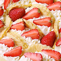 #豆果10周年生日快乐#草莓抱抱卷蛋糕的做法图解3