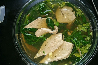 菠菜猪肝养身汤