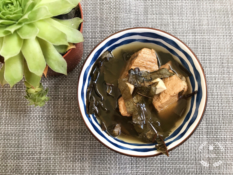茯苓布渣叶煲瘦肉-消食和胃的做法