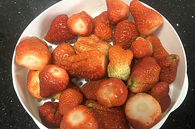 酸甜口草莓酱