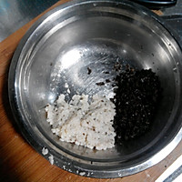 鸡蛋木耳蘑菇馅饺子的做法图解4