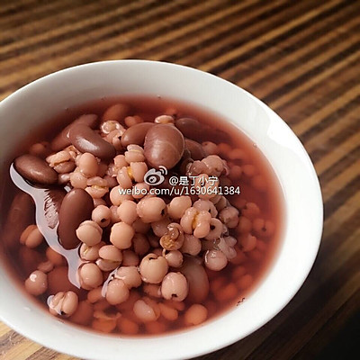 【薏米红豆水】祛湿排毒佳品