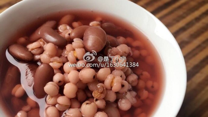 【薏米红豆水】祛湿排毒佳品