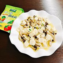 蟹味菇炖豆腐