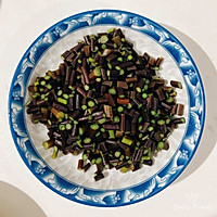 厥菜炒肉的做法图解3