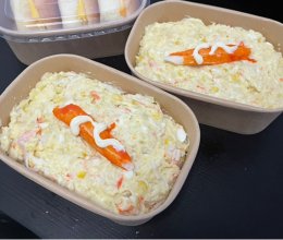 土豆泥沙拉玉米鸡蛋土豆蟹柳沙拉的做法