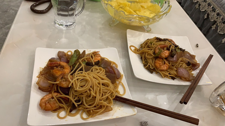 黑椒牛柳炒意粉的做法