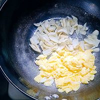 #妈妈手中的安心味#轻盐百合炒鸡蛋的做法图解6