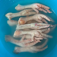 自创辣鸡爪的做法图解1