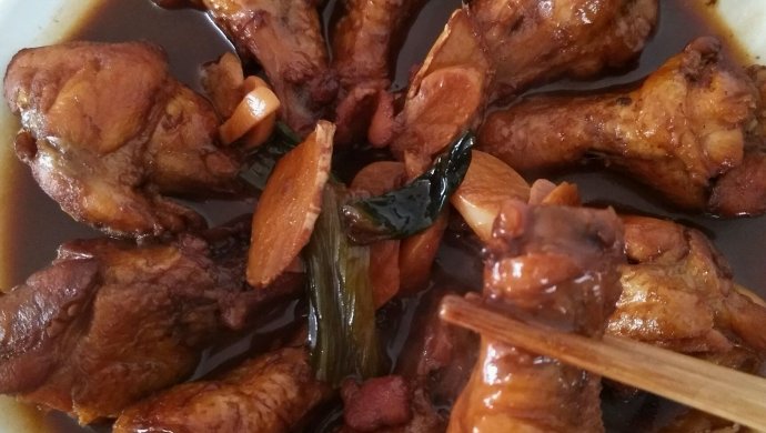 红烧鸡翅中