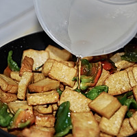 溜豆腐泡 #金龙鱼外婆乡小榨菜籽油 外婆的食光机#的做法图解12