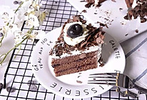 超好吃的黑森林蛋糕，玩烘焙的人必学！的做法