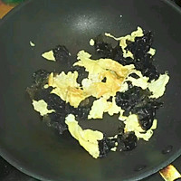 木耳丝瓜炒鸡蛋的做法图解4