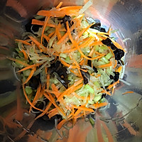 杂蔬鸡蛋饼的做法图解1