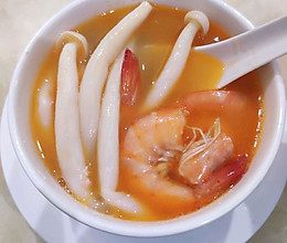 海鲜菇鲜虾汤的做法