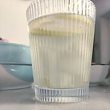 冰糖雪梨柠檬水