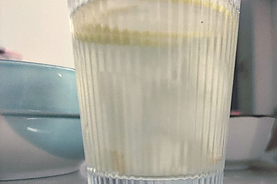 冰糖雪梨柠檬水
