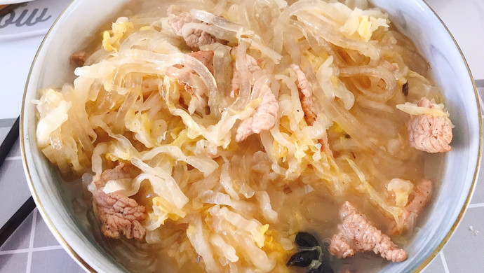 酸菜猪肉炖粉条