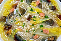 #夏日鲜味轻享健康#夏日必备，鲜香味美的娃娃菜皮蛋汤～的做法